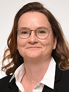 Mitarbeiter Mag. Dr. Alexandra Maierhofer-Poiss