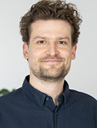 Mitarbeiter Mag. Dr. Dino Güldner