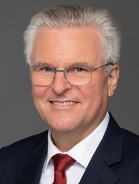Mitarbeiter Dr. Albrecht Zimburg