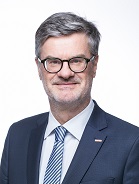 Mitarbeiter Dr. Manfred Zöchbauer