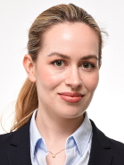 Mitarbeiter Mag. Angelika Holzer